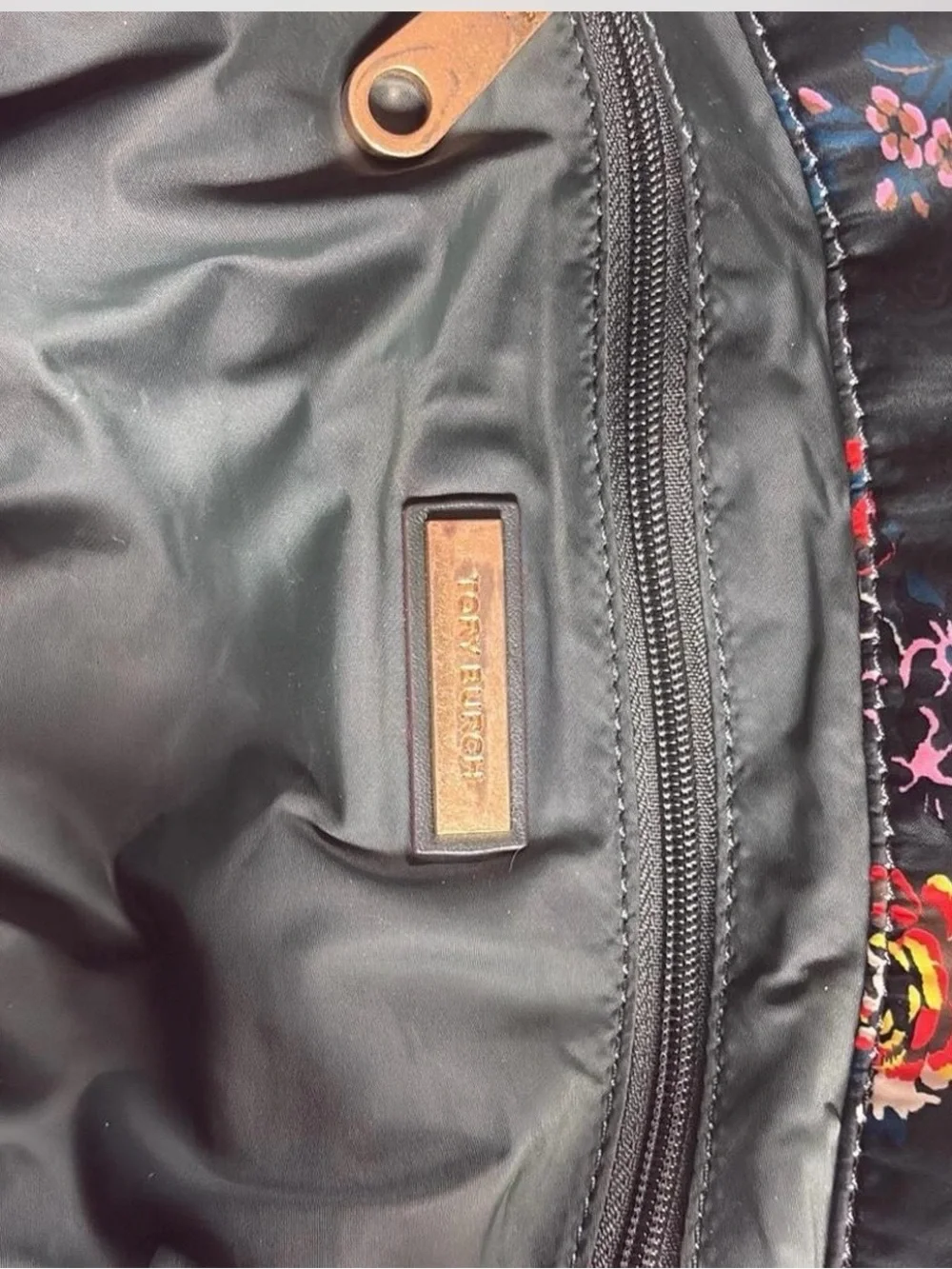 ❤️Tory Burch Black Floral Logo Tote